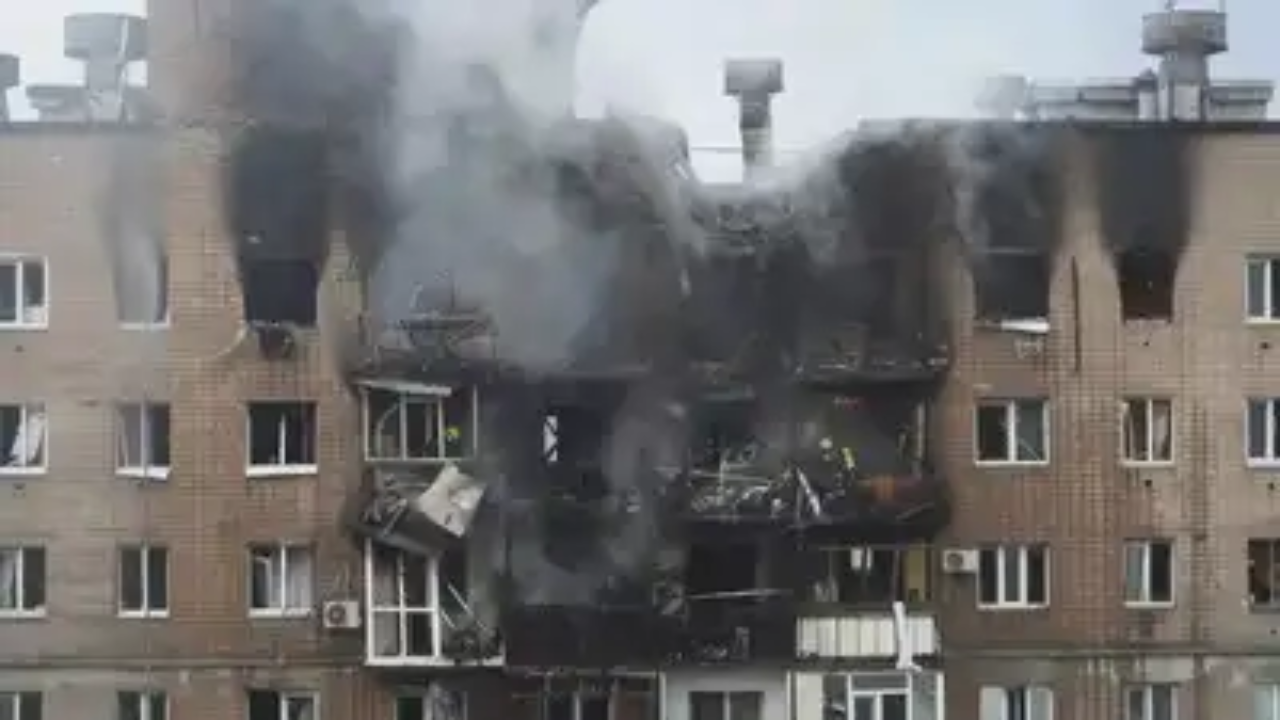 One killed in Russian strike on Ukraine's Kharkiv region