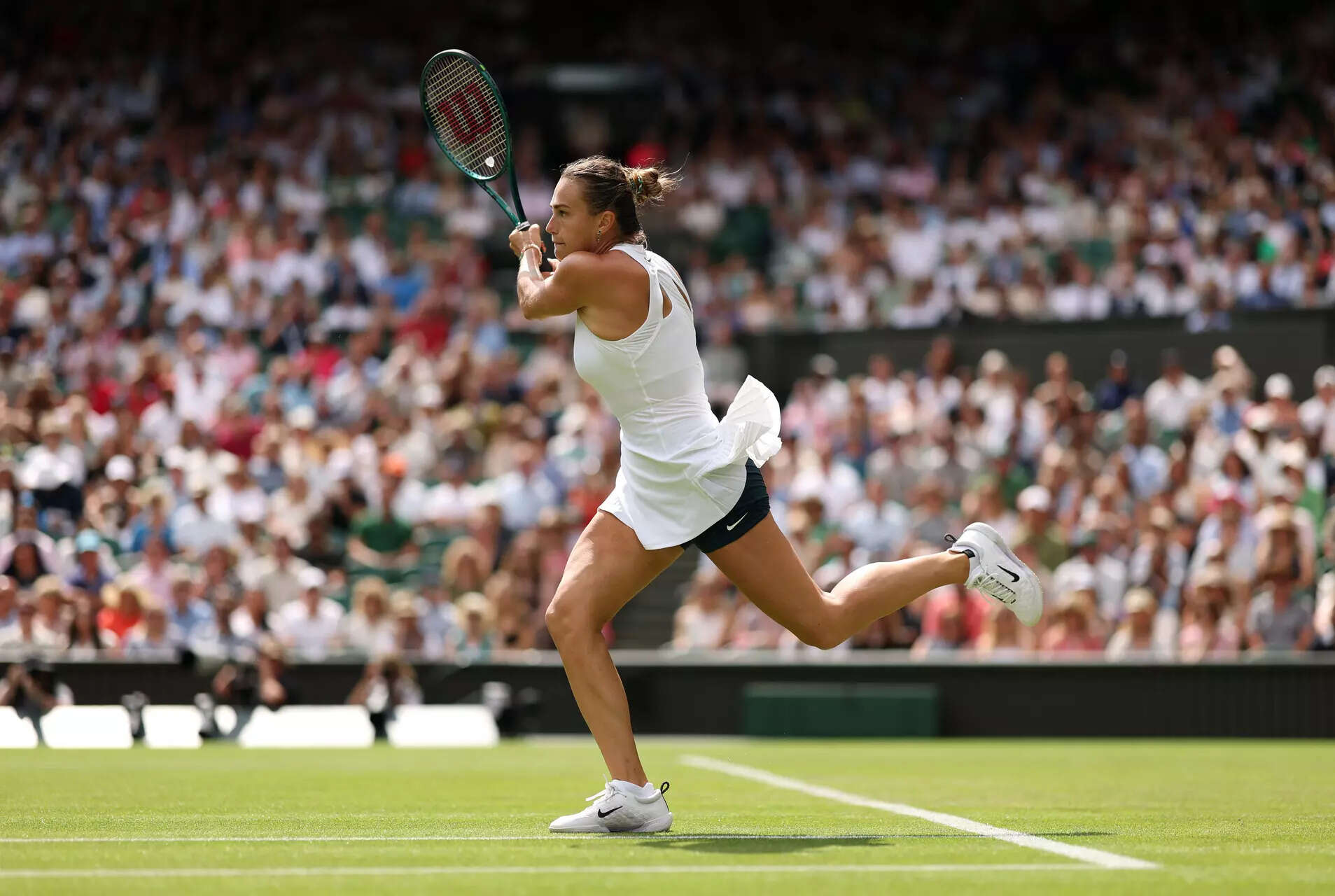 Wimbledon:Alcaraz, Sabalenka cruise into third round; Fonseca makes history