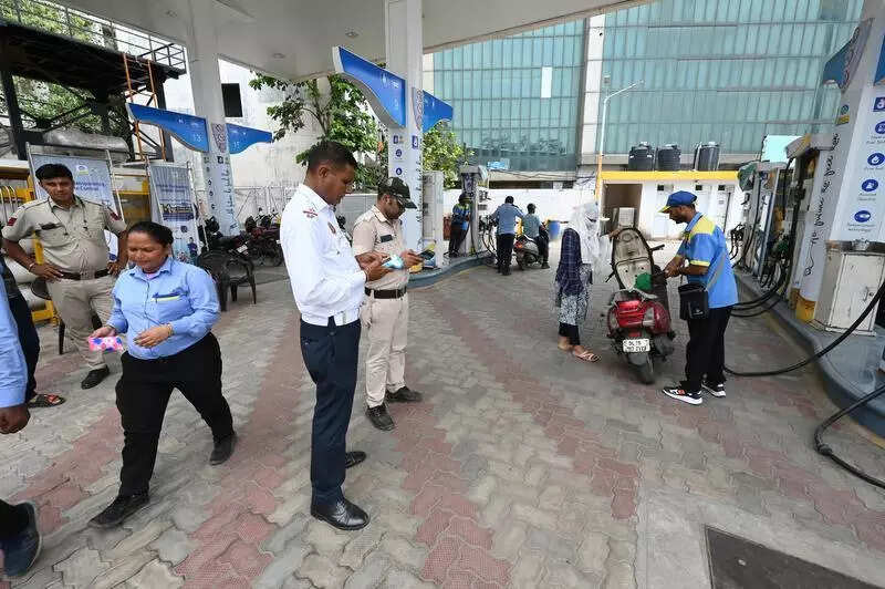 BJP, AAP blame each other over vehicle ban