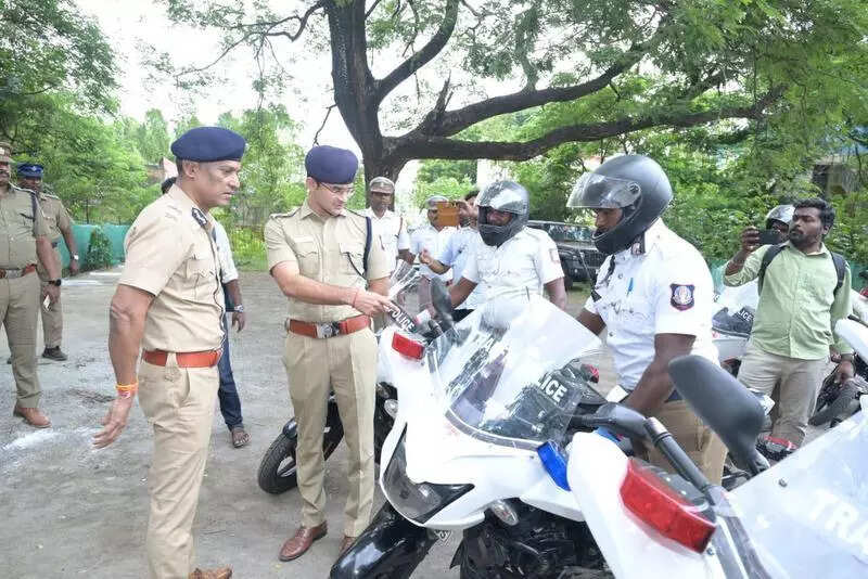 Tambaram gets two-wheeler traffic marshals
