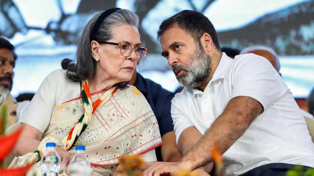 Gandhis conspired to usurp Rs 2k crore co: ED in Herald case