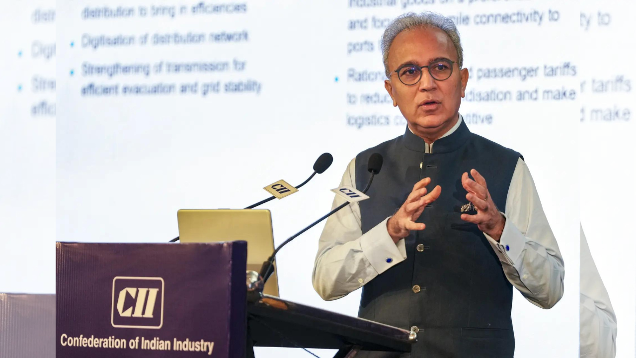 CII projects India’s growth at 6.4–6.7% in FY26; reforms, demand to drive growth