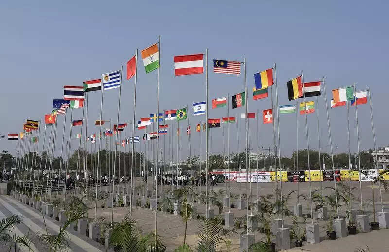 Vibrant Gujarat goes regional; state to hold four mini-summits