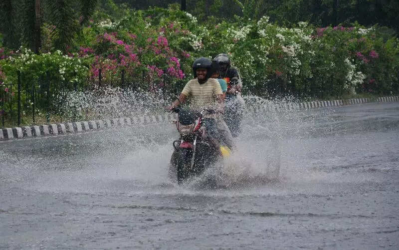 Incessant rain over 2 days leaves several areas in city waterlogged