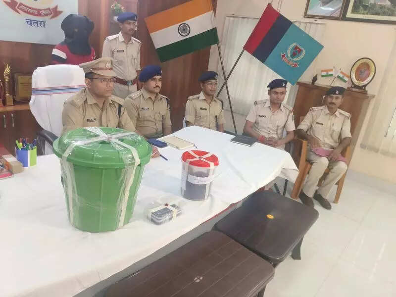 Drug peddler held, opium worth Rs 70 lakh seized