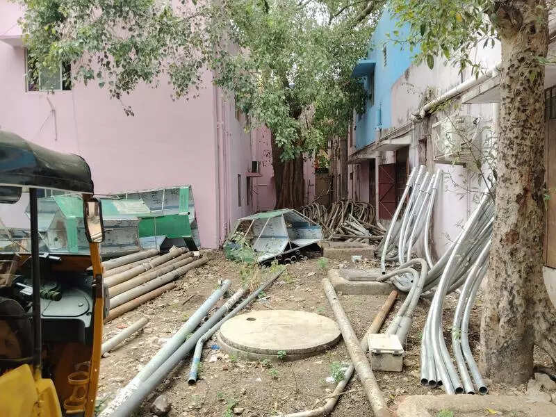 Roosters, debris a common sight at Jafferkhanpet UPHC