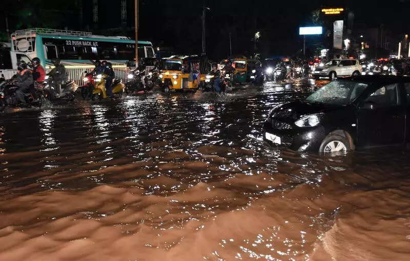 Unregulated bldg plan approvals, encroached drains behind city waterlogging: Experts