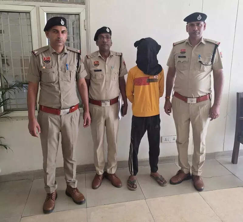 Man held for pushing roommate to death from 5th floor over missing mobile phone