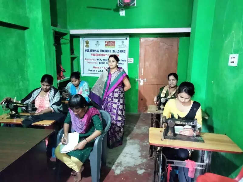 Woman tailor helps others learn trade, earn livelihood