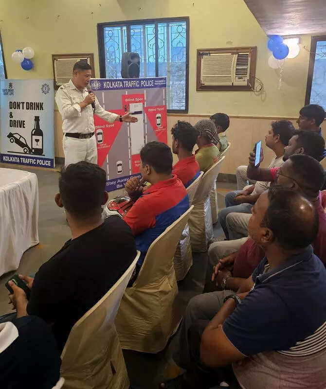 Cops hold safety talks with parents, pool car owners & app bikers