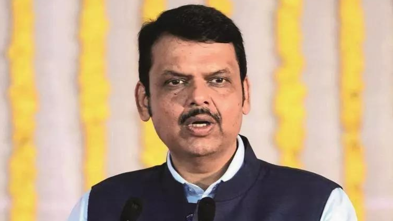 Fadnavis launches podcast ‘Maharashtra Dharma’, urges people to preserve legacy of state’s icon
