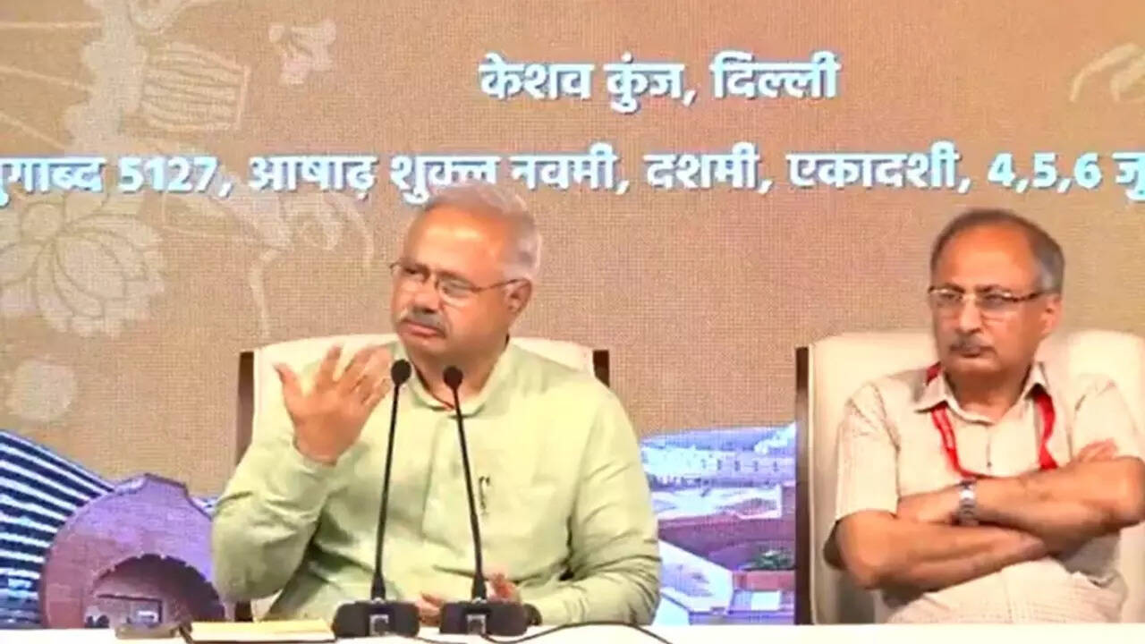 Language row: RSS supports regional language; says primary education should be disseminated in mother tongue that people speak at home