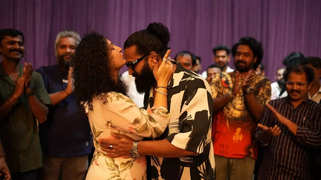 Rishab’s wife Pragathi kisses him during b'day bash