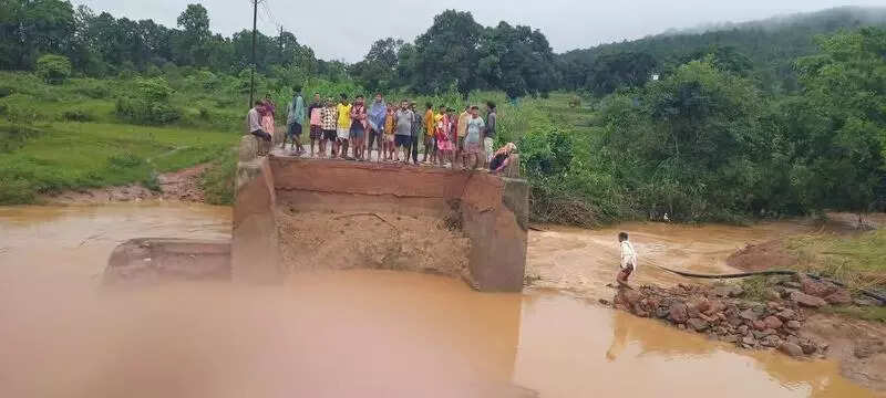 Widespread rain disrupts life across state