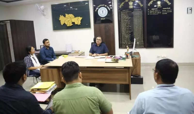 School to have students as ‘scholarship mins’: Bokaro DC