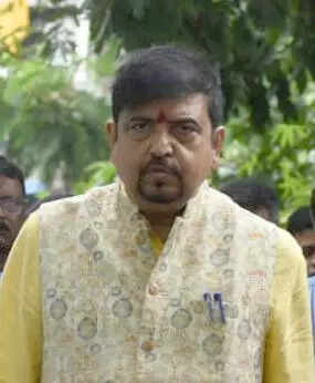 Minister urges garment manufacturers to follow fire safety norms