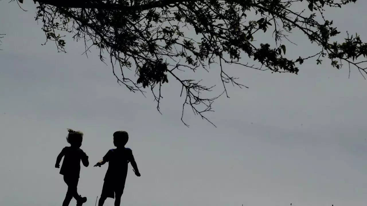 ​Why are US children suffering more than those in Europe