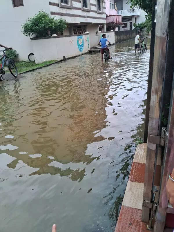 Incessant rain for a week leaves Sambalpur waterlogged