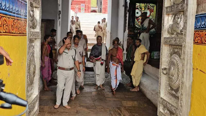 Govt to request RBI for experts to compile Ratna Bhandar inventory