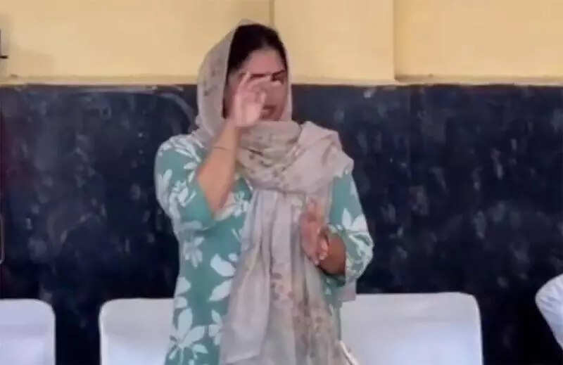 In tears, MCM mayor accuses minister of framing husband