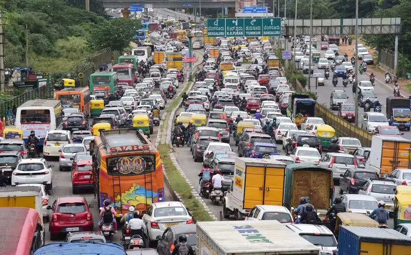 Tunnel road not possible without users paying toll, says Shivakumar