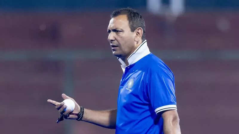 ‘Disheartened’ Harendra has task cut out ahead of Asia Cup