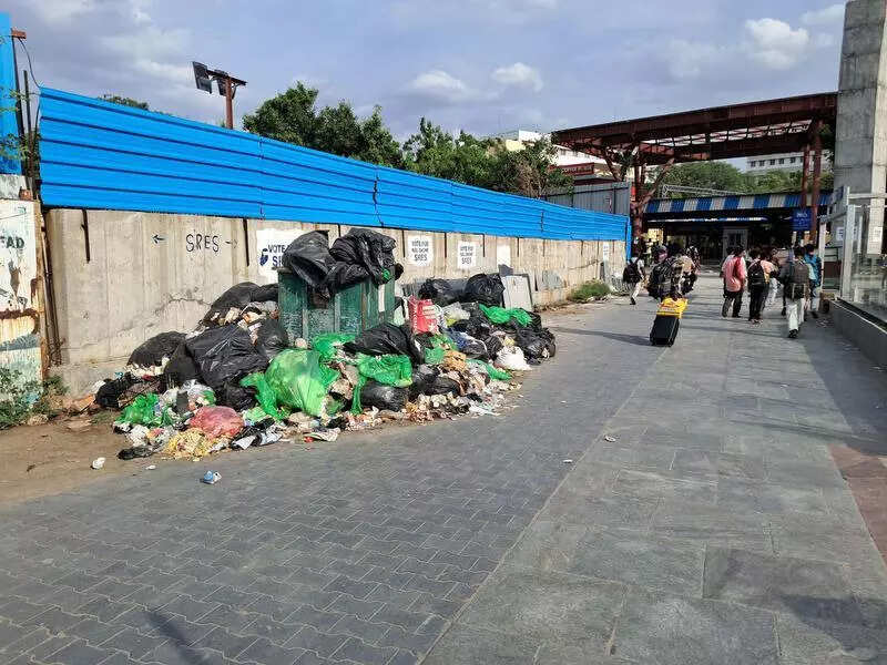 Garbage, dirty toilets greet users at Chennai Park station