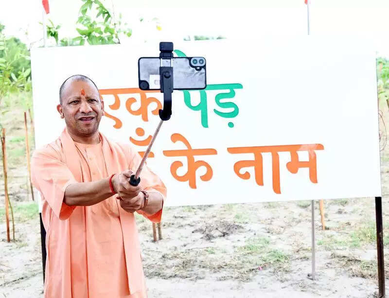 ‘Babua’ agitated over exposure of loot,corruption under previous govt: Yogi