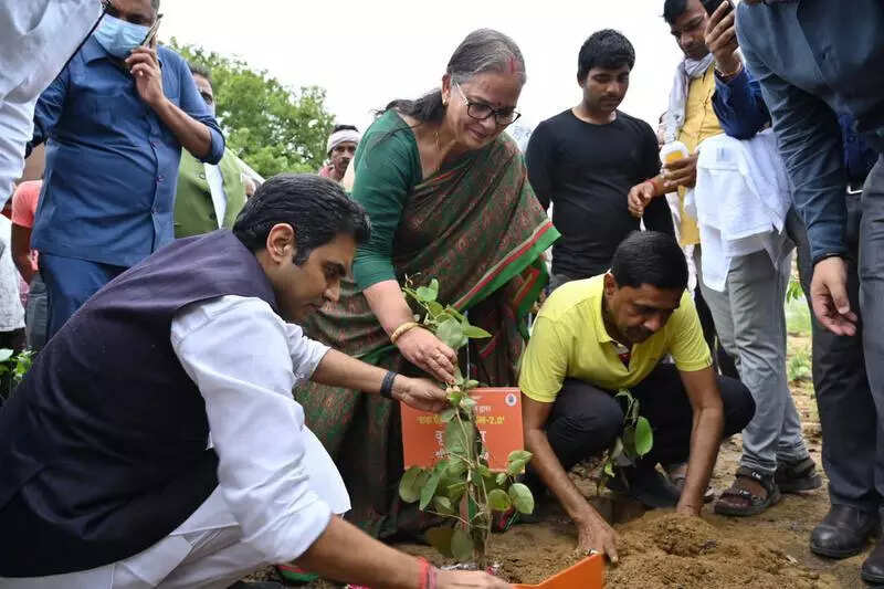 Mayor and MLA lead initiative as LMC plants over 1 lakh saplings