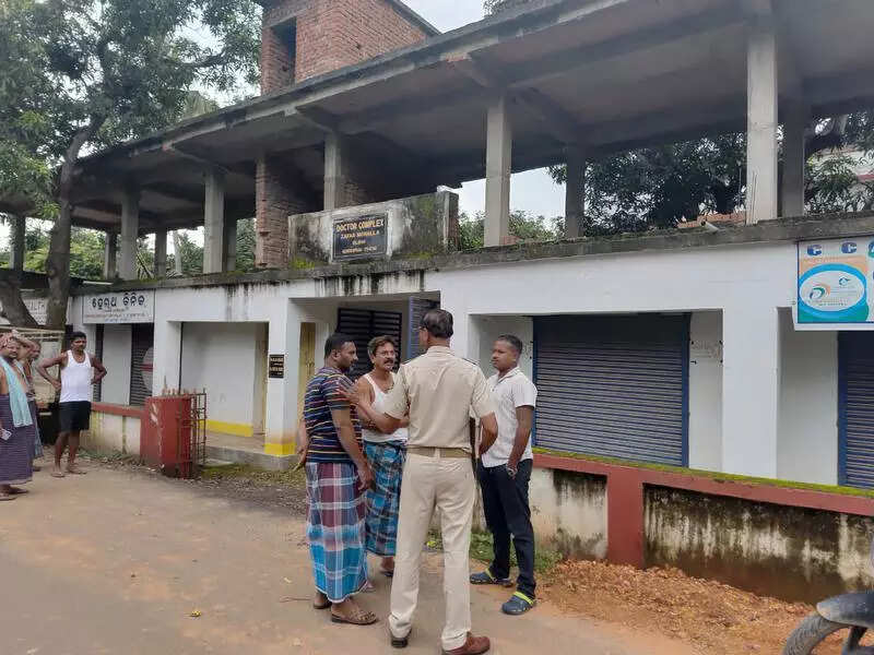 Conmen pose as vigilance sleuths, loot Rs 51 lakh from doctor’s home