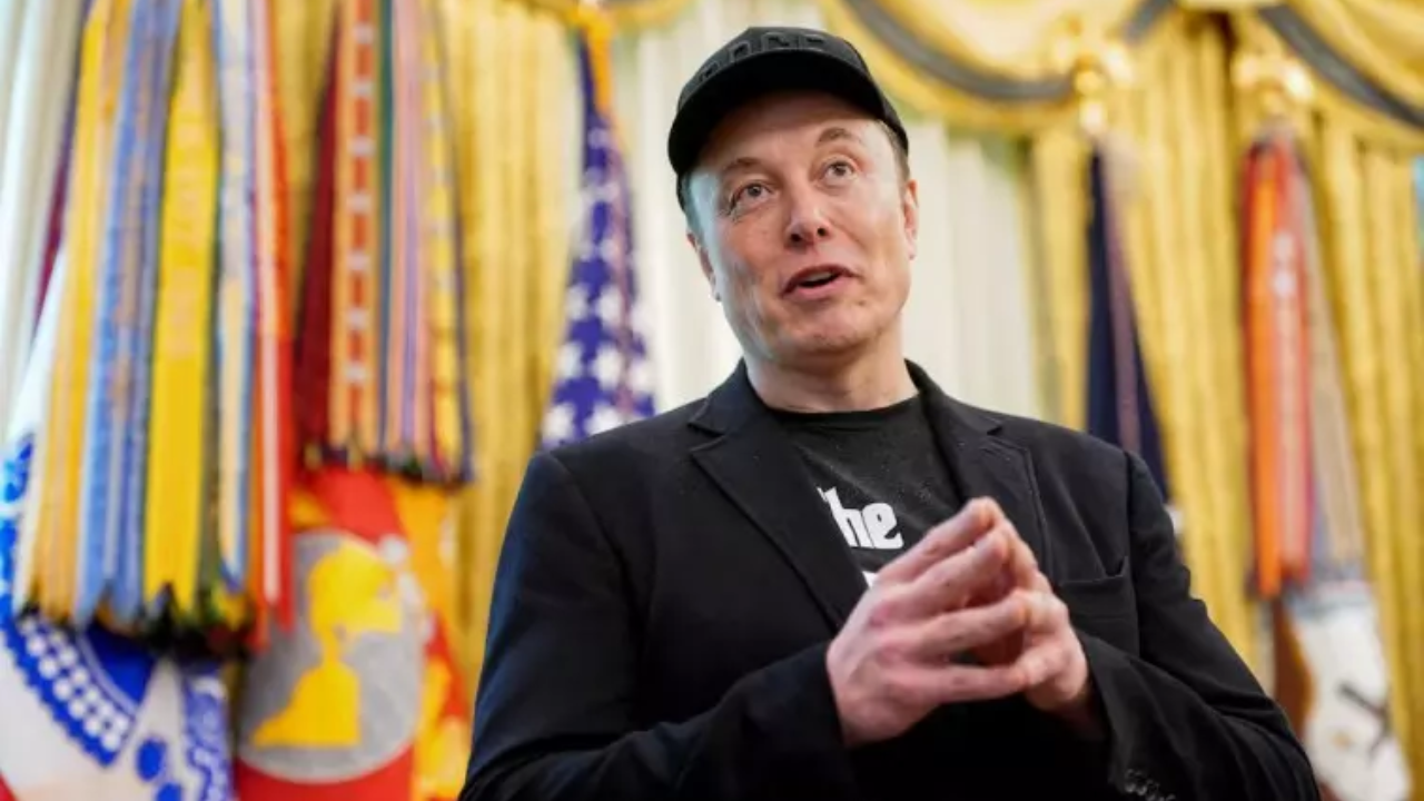'Good points': Elon Musk reacts to alternative 'dystopian' timeline; mention of Kamala Harris
