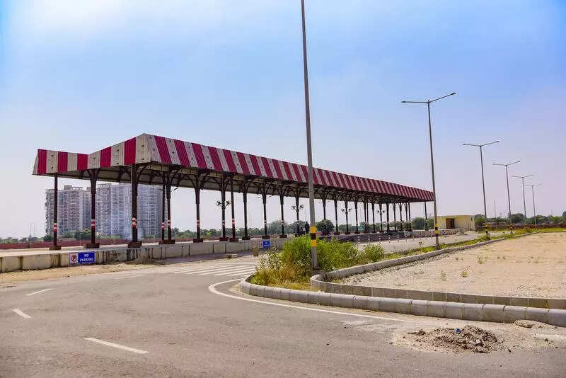 msid 122394438,imgsize 44074 https://jaipur.visitinrajasthan.com/wp-content/uploads/2023/10/cropped-cropped-R-2.png