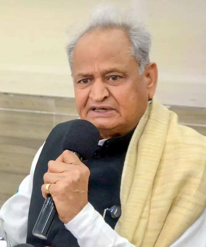 msid 122394704,imgsize 22010 https://jaipur.visitinrajasthan.com/wp-content/uploads/2023/10/cropped-cropped-R-2.png