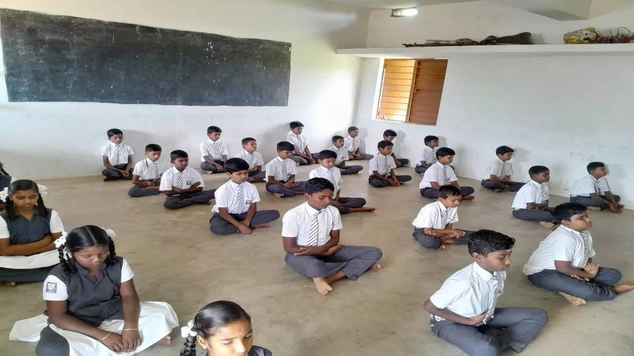 Chennai Students Find Stillness Through Meditation