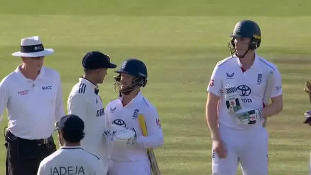 IND vs ENG Day 3 Live: Jadeja, Sundar take India closer to England's total