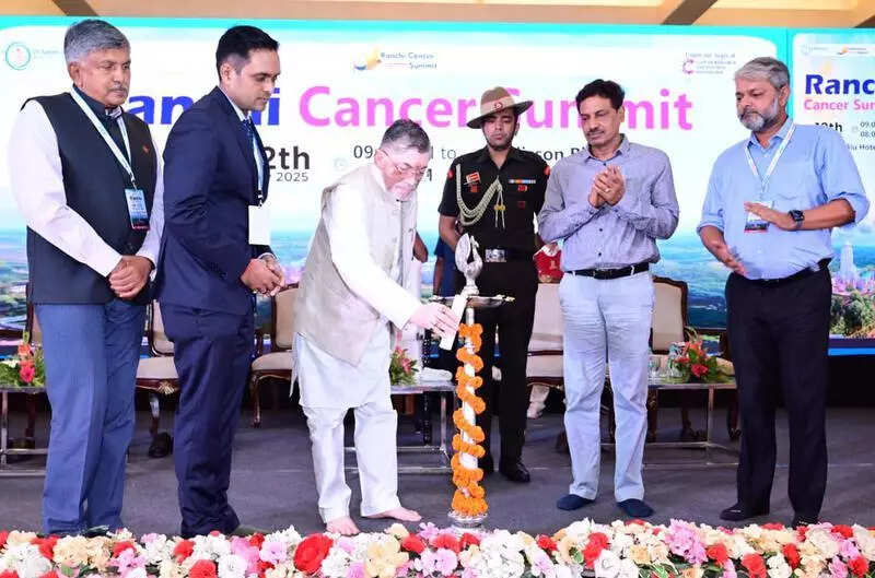 Five govt med colleges to get oncology depts: Health secy