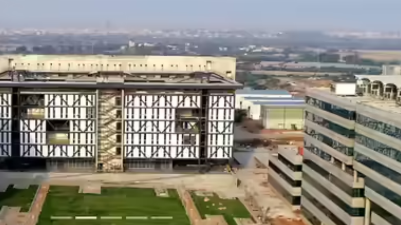 IIIT-Hyderabad aims to blaze the trail in digital health; 529 students receive degrees at convocation