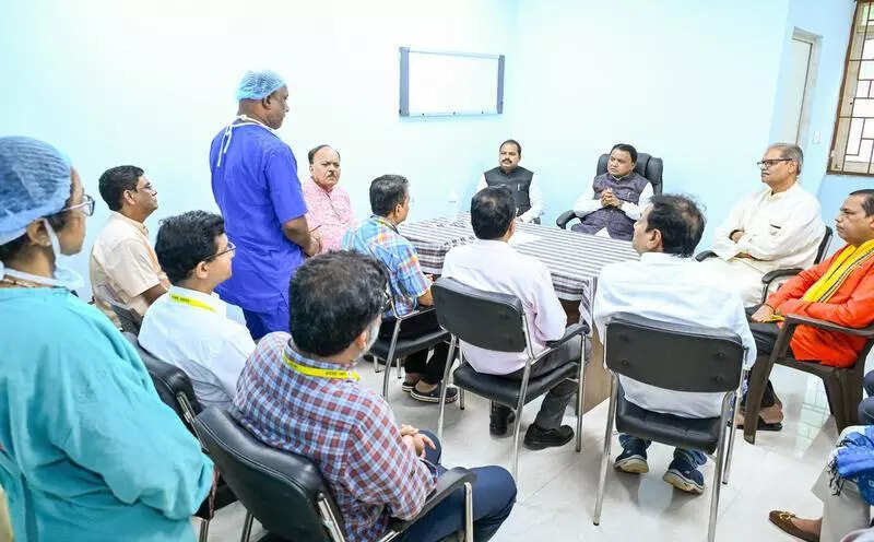 CM promises strong action against those responsible for girl setting her ablaze