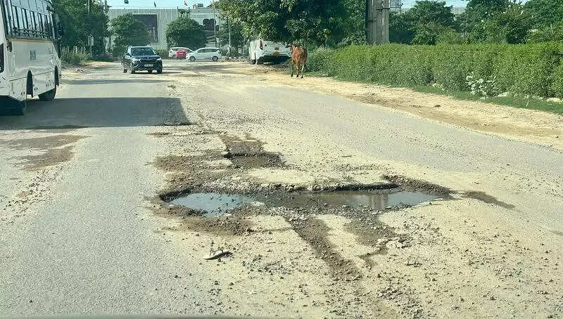 Key SPR link riddled with craters, no repairs yet, travel a nightmare