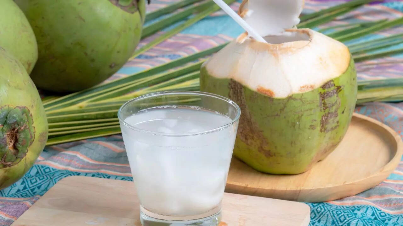 Coconut water for cooling down