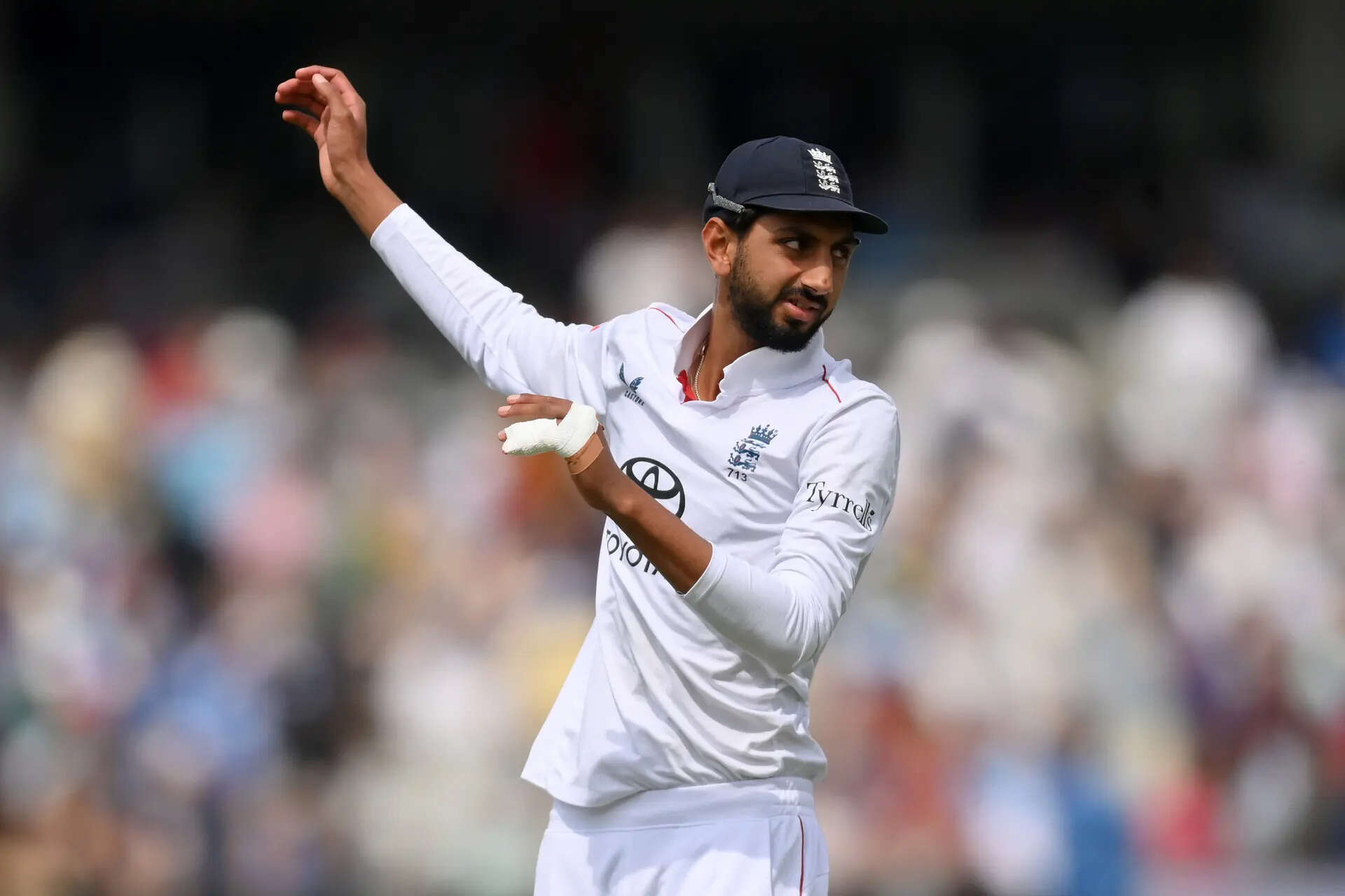 Injured Shoaib Bashir ruled out of series after sealing England's win at Lord's
