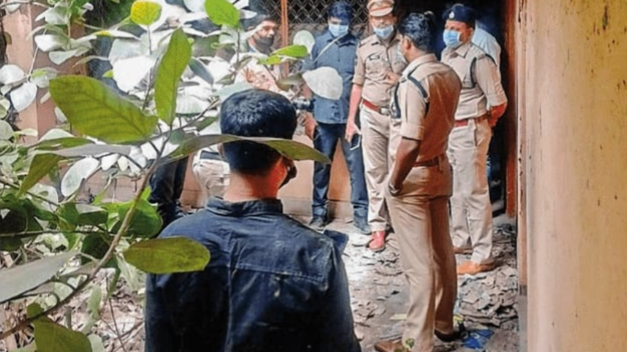 Old phone helps Hyderabad police identify skeleton of man who died in 2015