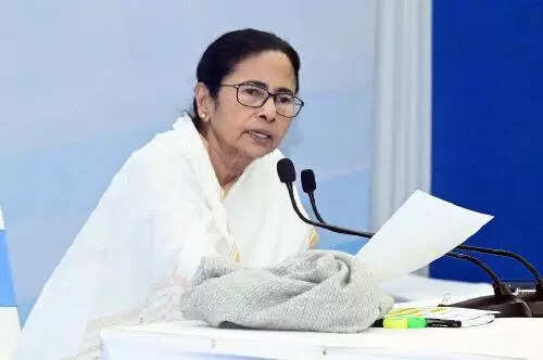 Mamata hails NITI report on Bengal