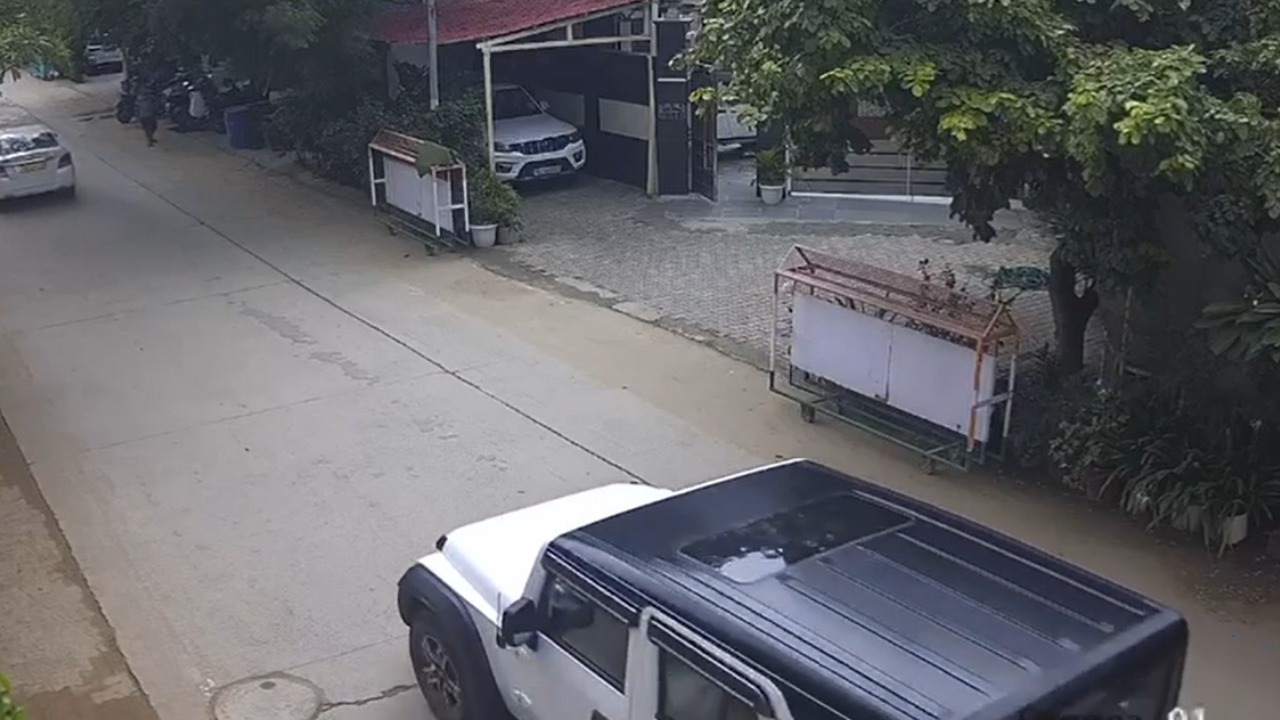 Firing at rapper Fazilpuria in Gurgaon: Suspects identified; CCTV video shows pursuit