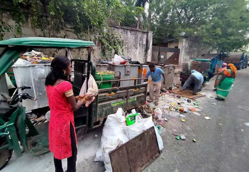 Two more zones privatise waste collection