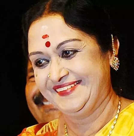 ActressSaroja Devi donates eyes