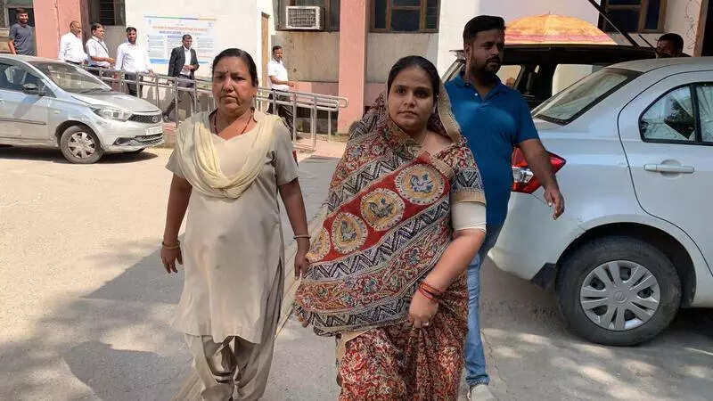 msid 122529685,imgsize 57936 https://jaipur.visitinrajasthan.com/wp-content/uploads/2023/10/cropped-cropped-R-2.png