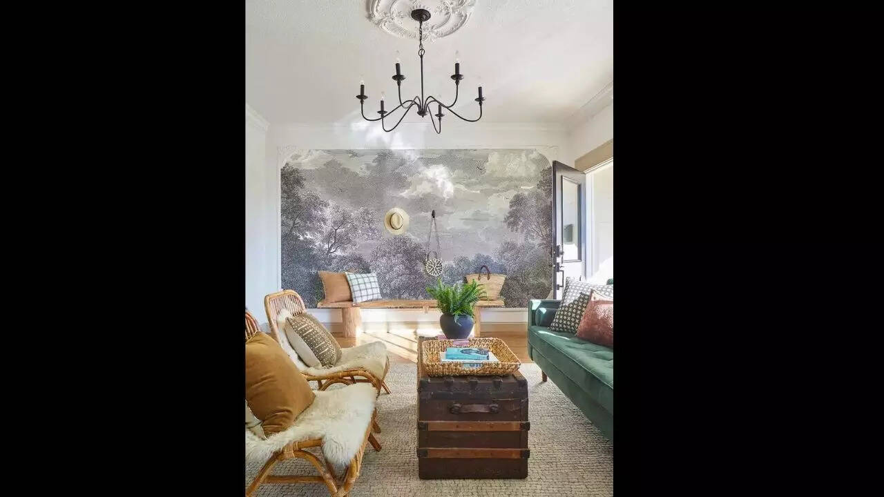 Ceiling and nook feature wallpapers