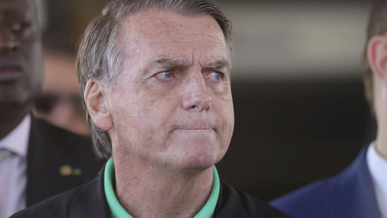 ‘Supreme humiliation’: Former Brazilian president Jair Bolsonaro ordered to wear ankle monitor; ‘concrete possibility’ of him fleeing, says SC