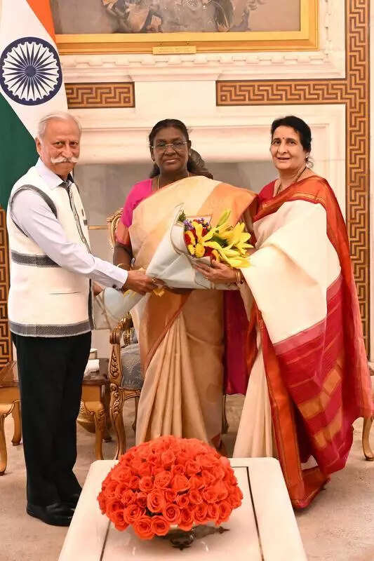 Parnaik calls on Prez, highlights Arunachal’s role in Viksit Bharat